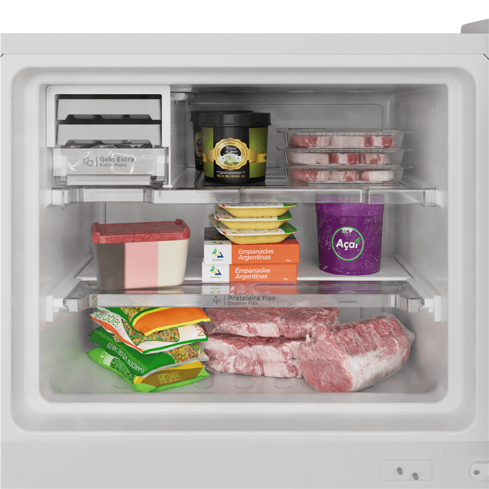Prefere freezer com prateleira inteira, meia ou nenhuma? Você escolhe e ajusta do melhor jeito para aproveitar ao máximo o espaço. Com 3 combinações disponíveis, é simples: empurre ou puxe a prateleira e acomode alimentos de diferentes tamanhos com facilidade.