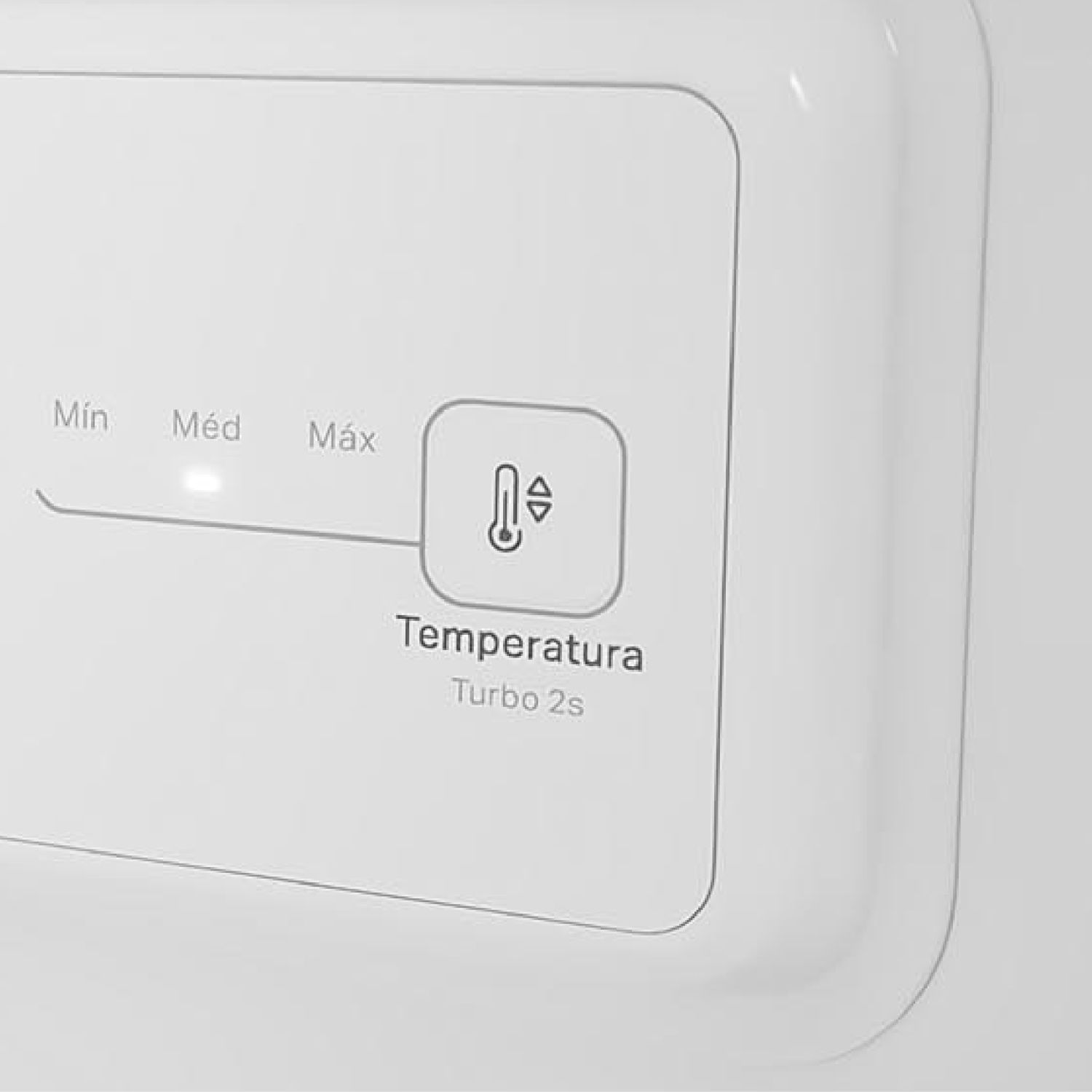Está precisando gelar rápido? É pra já! Essa função acelera[2] o resfriamento da geladeira, mesmo quando está cheia.